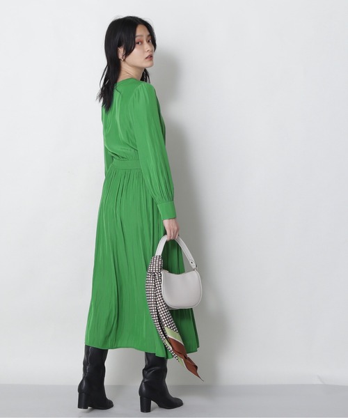 NATURAL BEAUTY BASIC(ナチュラルビューティーベーシック)の「割繊ボックスタックワンピース(ワンピース・レディース・グレー/グリーン/ダークブルー・SMALL/MEDIUM)」の19枚目の写真