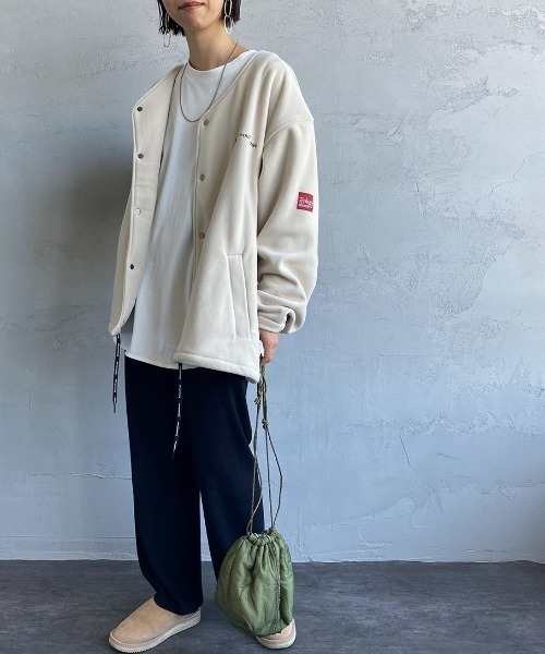 Manhattan Portage（マンハッタンポーテージ）の「[MANHATTAN PORTAGE/マンハッタンポーテージ] 別注 ポーラテック フリースカーディガン（その他アウター・レディース・ブラック/ネイビー/アイボリー・M/L）」の4枚目の写真