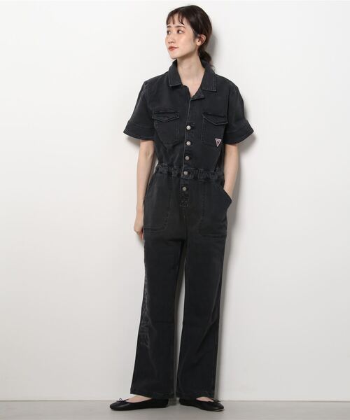 Guess（ゲス）の「GUESS Originals x Anna Nicole Smith Nina
