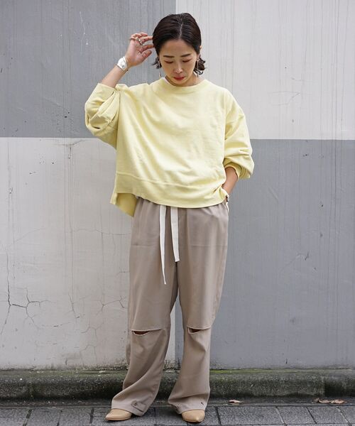 REMI RELIEF（レミレリーフ）の「REMI RELIEF(レミレリーフ) WOMEN'S 別注スウェット（スウェット・レディース・イエロー/グリーン・FREE）」の3枚目の写真