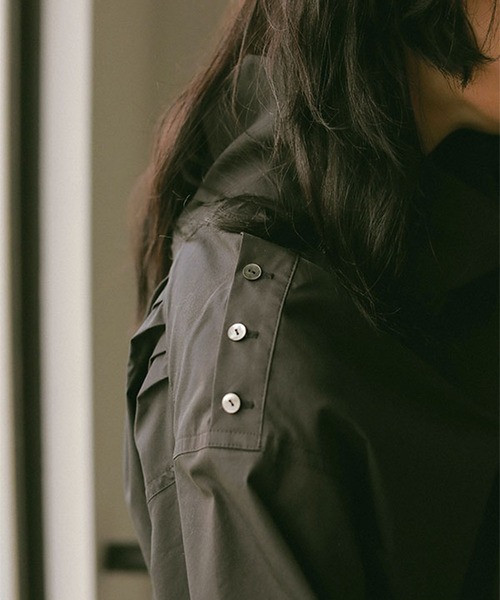 ETRE TOKYO（エトレトウキョウ）の「ハイネックシャツミニワンピース（シャツワンピース・レディース・ブラック/アイボリー・FREE）」の11枚目の写真