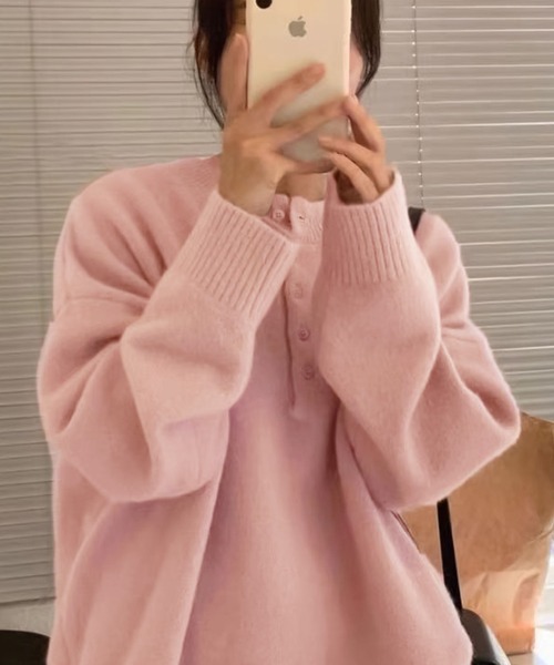 Girly Doll(ガーリードール)の「ヘンリーネックニット(ニット/セーター・レディース・ホワイト/オレンジ/イエロー/グリーン/ブルー/ピンク/ブラック/ブラウン/グレー・FREE)」の8枚目の写真