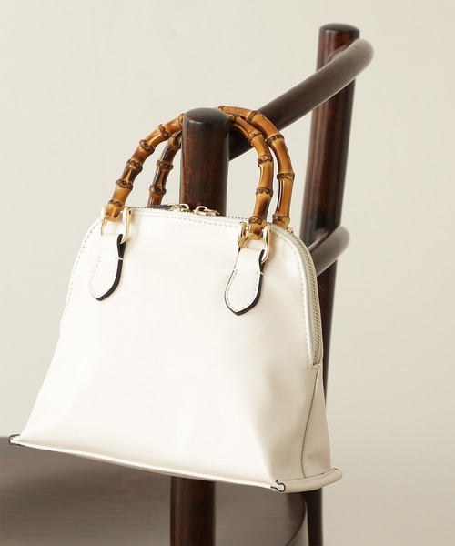 N.（N. Natural Beauty Basic）（エヌエヌナチュラルビューティーベーシック）の「◆バンブーミニショルダーバッグ（ショルダーバッグ・レディース・ブラック/ホワイト/オレンジ・ﾌﾘ-）」の2枚目の写真