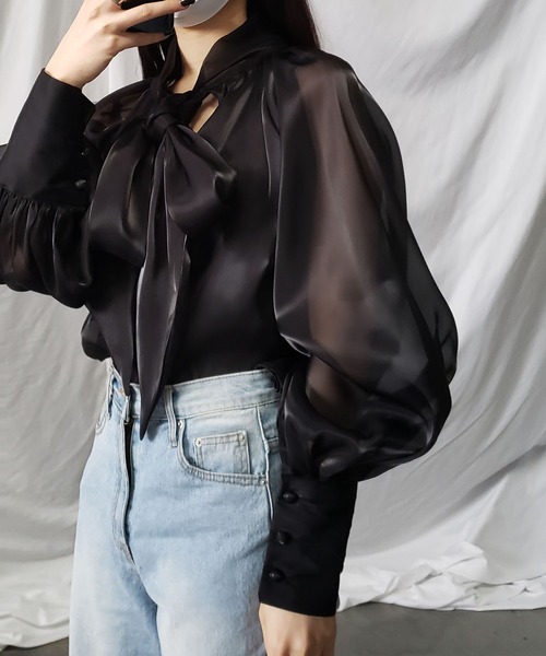 me+em select（ミームセレクト）の「※※【 ８color ／２way】ボリュームスリーブグロッシーリボンブラウス（シャツ/ブラウス・レディース・ホワイト/ブラック/ベージュ/ピンク/パープル/チャコール/クリーム/ブルー・FREE）」の14枚目の写真