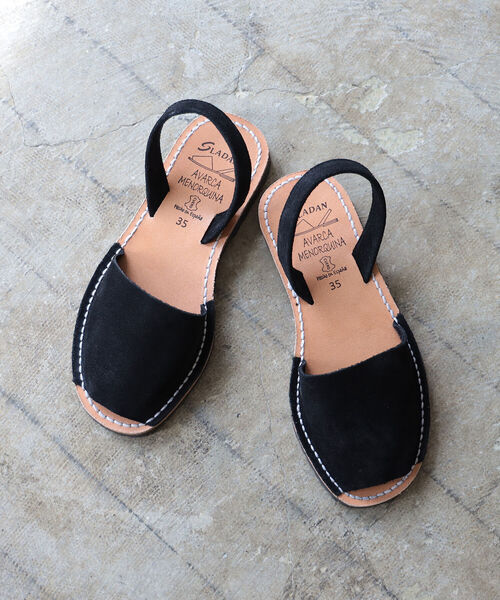 fennica(フェニカ)の「SLADAN / SUEDE SANDALS スウェードサンダル(サンダル・レディース・ブラック/ブラウン/ベージュ・35/37/36)」の1枚目の写真
