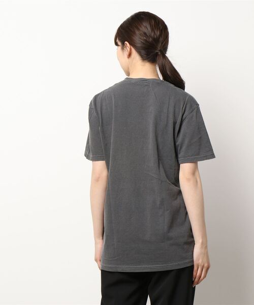 comfort colors(コンフォートカラーズ)の「【COMFORT COLORS】6.1oz ガーメントダイポケットTシャツ(Tシャツ/カットソー・レディース・スミクロ/ブルー系/ホワイト/マスタード・LARGE/X-LARGE/MEDIUM)」の16枚目の写真