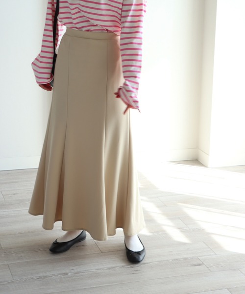 COURO(コウロ)の「ジョーゼットマーメイドスカート(スカート・レディース・ブラック/イエロー/ブルー/グリーン/アイボリー・FREE)」の2枚目の写真