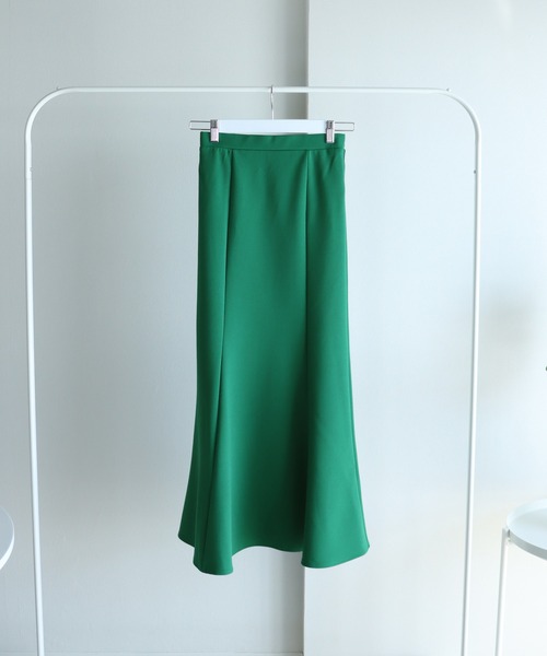 COURO(コウロ)の「ジョーゼットマーメイドスカート(スカート・レディース・ブラック/イエロー/ブルー/グリーン/アイボリー・FREE)」の21枚目の写真