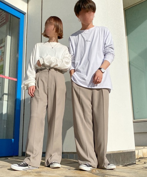 PairPair(ペアペア)の「ストレートワイドパンツ(ユニセックス)(スラックス・メンズ・ブラック/アイボリー/グレイッシュベージュ・MEDIUM/LARGE)」の18枚目の写真