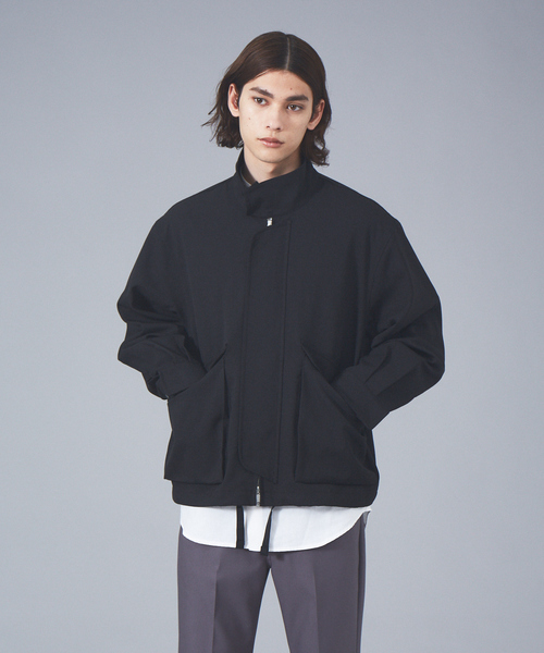 MYSELF ABAHOUSE(マイセルフアバハウス)の「【MYSELF ABAHOUSE】ポリツイル オーバーサイズ スタンドカラー ショートブルゾン(ブルゾン・メンズ・ブラック/ベージュ/サックスブルー/ピンクベージュ・46/48)」の2枚目の写真