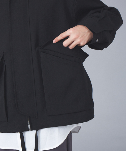 MYSELF ABAHOUSE(マイセルフアバハウス)の「【MYSELF ABAHOUSE】ポリツイル オーバーサイズ スタンドカラー ショートブルゾン(ブルゾン・メンズ・ブラック/ベージュ/サックスブルー/ピンクベージュ・46/48)」の17枚目の写真