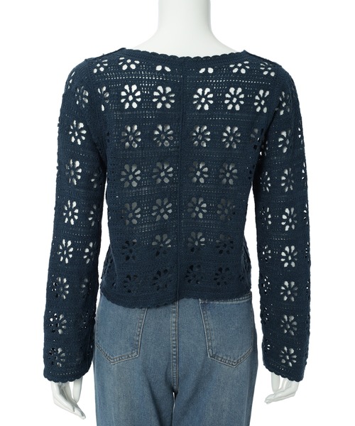 fifth（フィフス）の「フラワーすかし編みカーディガン（カーディガン/ボレロ・レディース・ブラック/ネイビー・M）」の13枚目の写真
