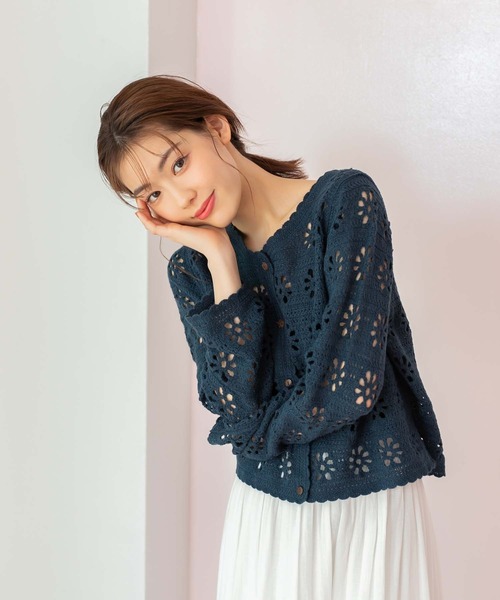 fifth（フィフス）の「フラワーすかし編みカーディガン（カーディガン/ボレロ・レディース・ブラック/ネイビー・M）」の18枚目の写真