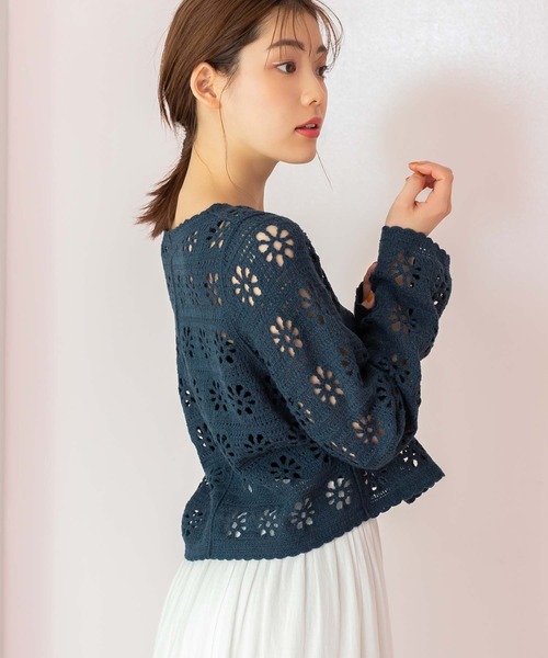 fifth（フィフス）の「フラワーすかし編みカーディガン（カーディガン/ボレロ・レディース・ブラック/ネイビー・M）」の20枚目の写真