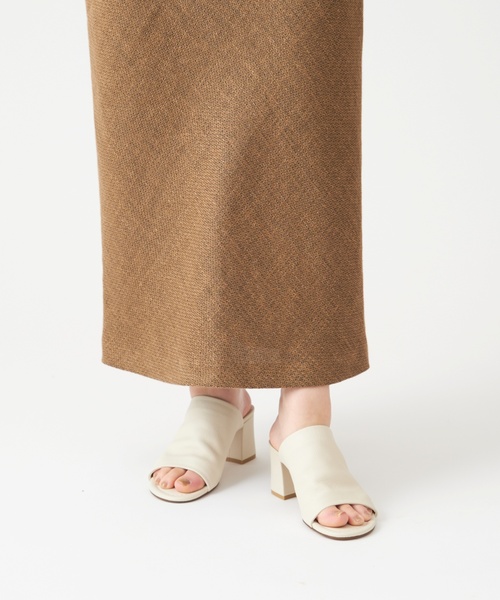 GRISE（グリーズ）の「GRISE 6cmレザーハイバンプミュールサンダル（サンダル・レディース・キャメル/アイボリー/スカイブルー・LARGE/MEDIUM/SMALL/X-LARGE）」の19枚目の写真