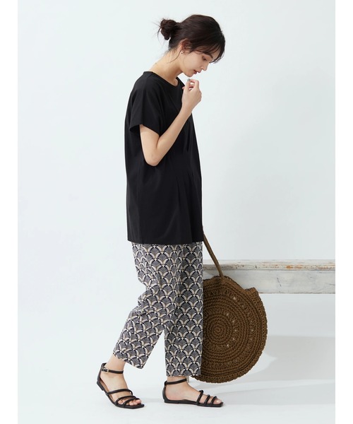 CRAFT STANDARD BOUTIQUE(クラフトスタンダードブティック)の「なめらかアシンメトリーチュニック *◆(Tシャツ/カットソー・レディース・ブラック/オフホワイト/カーキ/イエロー・FREE)」の11枚目の写真