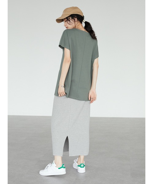 CRAFT STANDARD BOUTIQUE(クラフトスタンダードブティック)の「なめらかアシンメトリーチュニック *◆(Tシャツ/カットソー・レディース・ブラック/オフホワイト/カーキ/イエロー・FREE)」の16枚目の写真