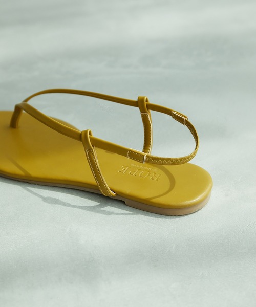 ROPE'（ロペ）の「ナロートングサンダル（サンダル・レディース・ダークブラウン/カーキ/キャメル/キナリ・36/37/36.5/37.5）」の18枚目の写真