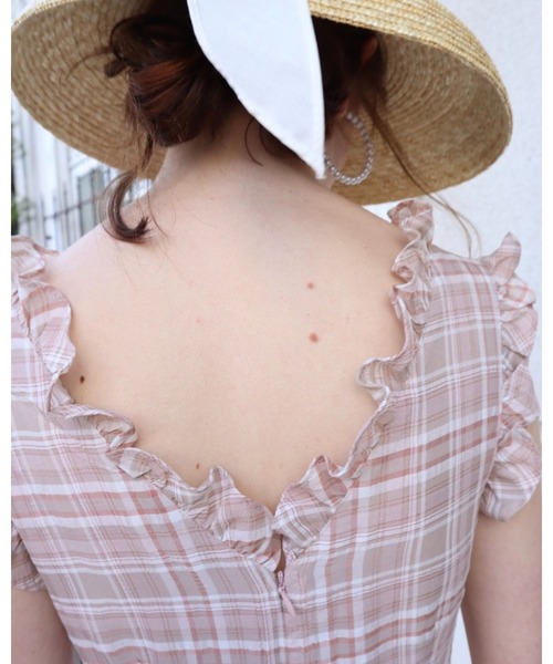 epine(エピヌ)の「double frill check rompers(つなぎ/オールインワン・レディース・ブラック/ピンク・FREE)」の15枚目の写真