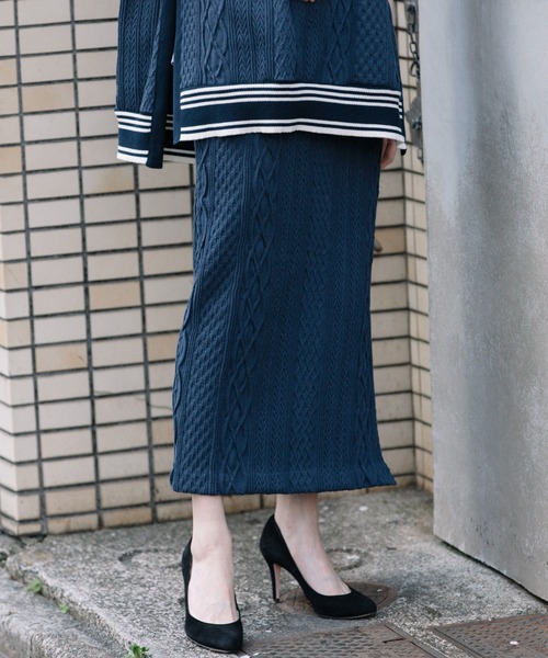 Munich(ミューニック)の「16/2ケーブルジャガードタイトスカート(スカート・レディース・アイボリー/グリーン/ネイビー・S/M)」の16枚目の写真
