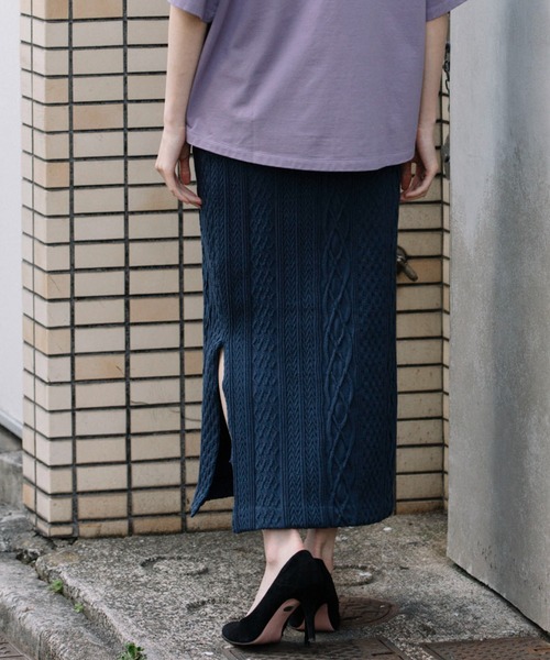 Munich(ミューニック)の「16/2ケーブルジャガードタイトスカート(スカート・レディース・アイボリー/グリーン/ネイビー・S/M)」の13枚目の写真