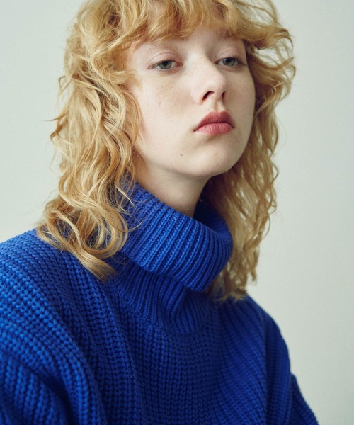 THE STANDARD（ザスタンダード）の「WEGO/タートルネックプルオーバーニット（ニット/セーター・メンズ・ブラック/ホワイト/ブルー・MEDIUM/LARGE）」の5枚目の写真