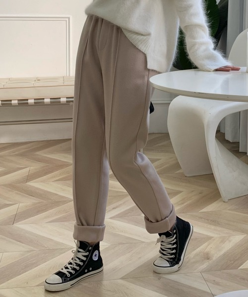 Diosfront（ディオスフロント）の「美脚魅せ！センタープレスカットメルトンパンツ（その他パンツ・レディース・ブラック/ブラウン/アイボリー/ベージュ・M/S/L）」の4枚目の写真