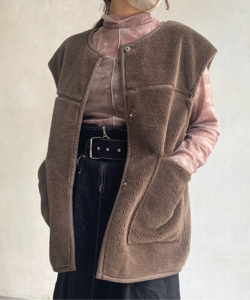 CPCM（シーピーシーエム）の「リバーシブルムートンベスト（ベスト・レディース・ブラック/ブラウン/アイボリー・FREE）」の10枚目の写真
