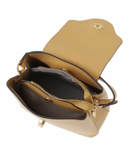 OFUON le MK（オフオンルエムケー）の「【2WAY】フェイクレザーコンパクトハンドバッグ（ハンドバッグ・レディース・イエロー/サンドベージュ/アイボリー・38）」の10枚目の写真