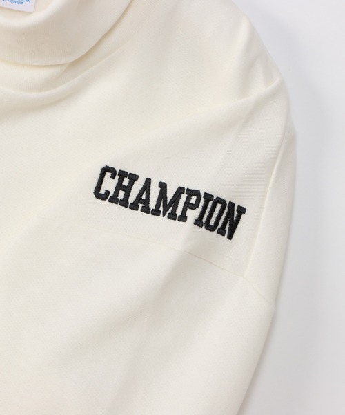 Champion(チャンピオン)の「【Champion/チャンピオン】レディース ハイネックスウェットシャツ(スウェット・レディース・ホワイト/グレー/ベージュ/ブラック・MEDIUM/LARGE)」の13枚目の写真
