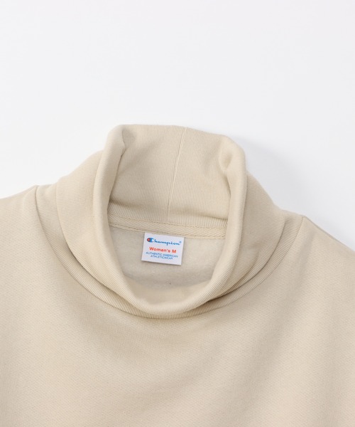 Champion(チャンピオン)の「【Champion/チャンピオン】レディース ハイネックスウェットシャツ(スウェット・レディース・ホワイト/グレー/ベージュ/ブラック・MEDIUM/LARGE)」の22枚目の写真