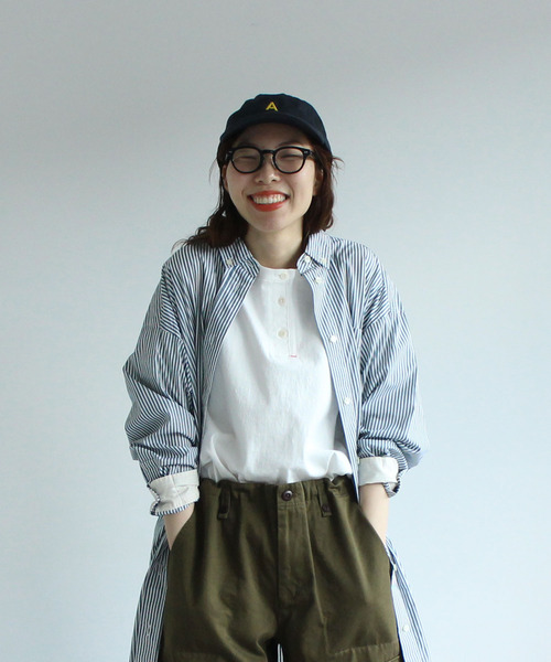 PAR ICI(パーリッシィ)の「【WEB別注】アルファベット刺繍キャップ(キャップ・レディース・ホワイト/ベージュ/ネイビー・FREE)」の3枚目の写真