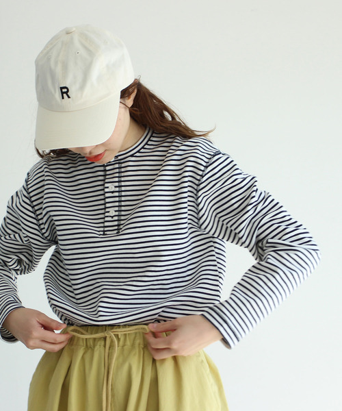 PAR ICI(パーリッシィ)の「【WEB別注】アルファベット刺繍キャップ(キャップ・レディース・ホワイト/ベージュ/ネイビー・FREE)」の14枚目の写真