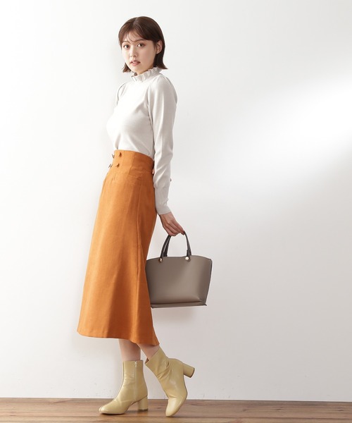 N.(N. Natural Beauty Basic)(エヌエヌナチュラルビューティーベーシック)の「◆フリルネック総針ニット(ニット/セーター・レディース・ライトグレー/ブラック/グリーン・MEDIUM)」の7枚目の写真