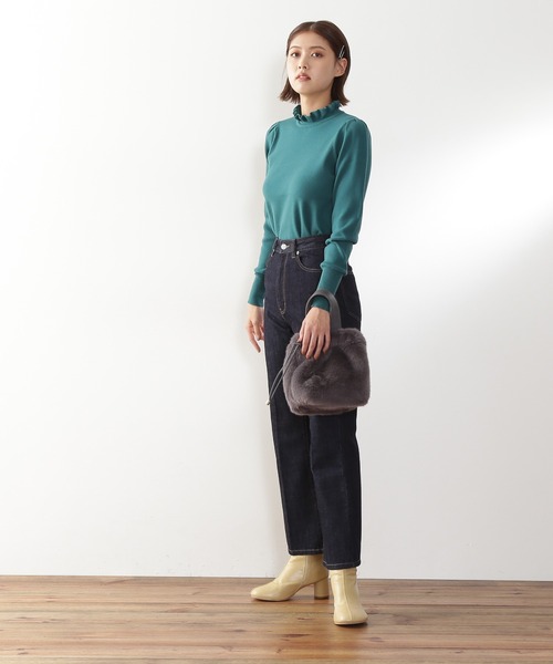 N.(N. Natural Beauty Basic)(エヌエヌナチュラルビューティーベーシック)の「◆フリルネック総針ニット(ニット/セーター・レディース・ライトグレー/ブラック/グリーン・MEDIUM)」の8枚目の写真