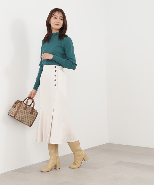 N.(N. Natural Beauty Basic)(エヌエヌナチュラルビューティーベーシック)の「◆フリルネック総針ニット(ニット/セーター・レディース・ライトグレー/ブラック/グリーン・MEDIUM)」の14枚目の写真