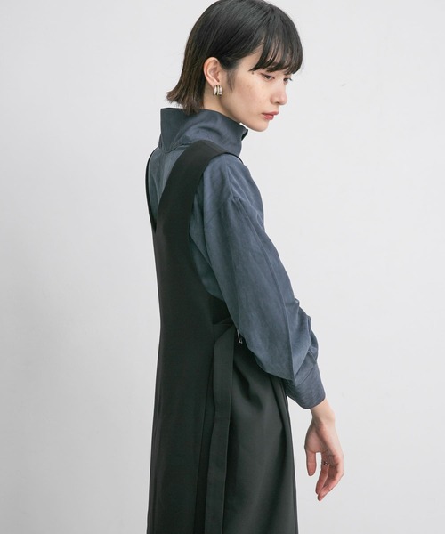 KBF(ケイビーエフ)の「2wayZIPプルオーバー(シャツ/ブラウス・レディース・ホワイト/グレー/アイボリー・ONE)」の19枚目の写真