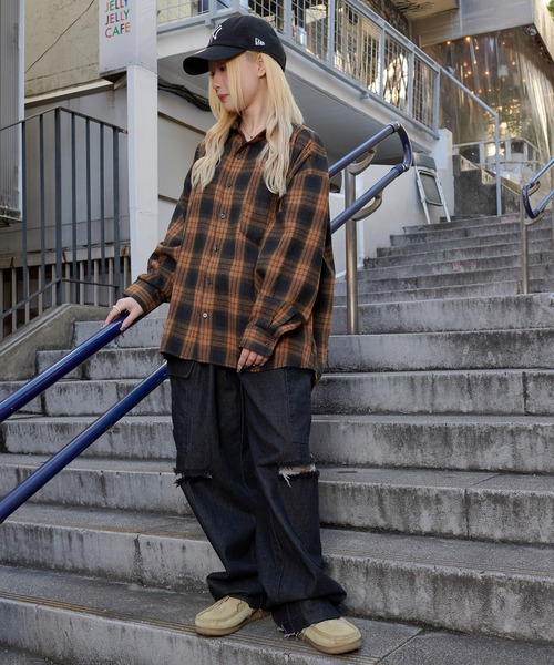 kutir(クティール)の「オンブレチェックネルシャツ(シャツ/ブラウス・メンズ・ブラウン/ブラック/ブルー・MEDIUM/LARGE)」の19枚目の写真