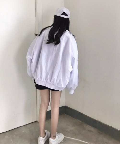 Loueme(ルエム)の「【23S/S 春夏新作】サイドラインオーバーサイズブルゾン(ナイロンジャケット・レディース・ブラック/ピンク/ホワイト・FREE)」の6枚目の写真
