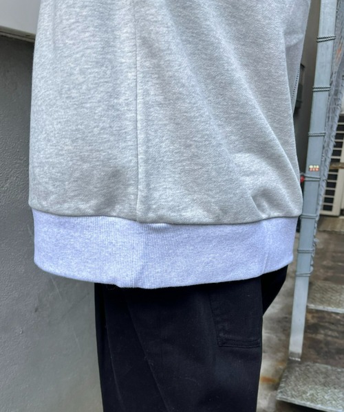 CIAOPANIC（チャオパニック）の「配色ステッチ裏毛スウェット（スウェット・レディース・グレー/チャコールグレー/パープル・FREE）」の4枚目の写真