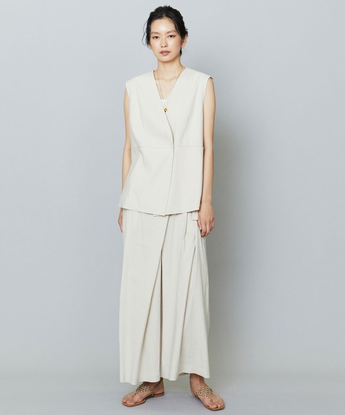 1er Arrondissement(プルミエアロンディスモン)の「ソフトリネンラップパンツ(その他パンツ・レディース・クリーム/ブラック・36/38)」の8枚目の写真