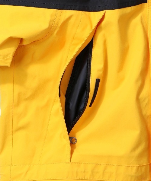 THE NORTH FACE(ザノースフェイス)の「THE NORTH FACE Mountain Light Jacket マウンテンライトジャケット(メンズ)(その他アウター・メンズ・ゴールド/ブラック/オリーブ・LARGE/SMALL/MEDIUM/X-LARGE)」の15枚目の写真