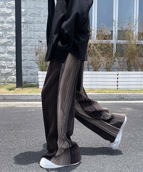 Ressaca（レサーカ）の「グラデーションストライプ ワイドシルエット プリーツイージーパンツ（その他パンツ・メンズ・ブラウン/ブラック・M/L/XL）」の10枚目の写真