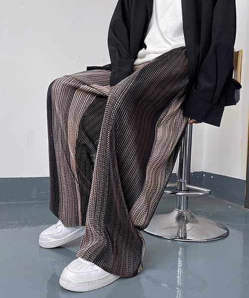 Ressaca（レサーカ）の「グラデーションストライプ ワイドシルエット プリーツイージーパンツ（その他パンツ・メンズ・ブラウン/ブラック・M/L/XL）」の9枚目の写真
