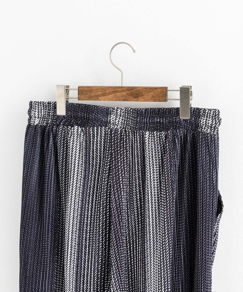 Ressaca（レサーカ）の「グラデーションストライプ ワイドシルエット プリーツイージーパンツ（その他パンツ・メンズ・ブラウン/ブラック・M/L/XL）」の20枚目の写真