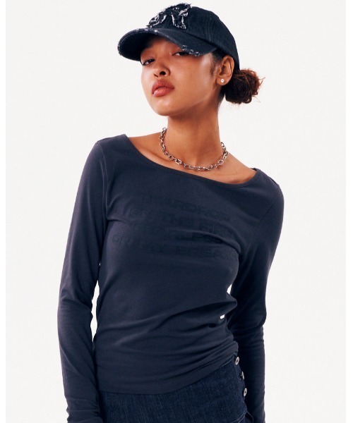 runningHIGH(ランニングハイ)の「A'GEM/9 × .kom『runningHIGH/ランニングハイ』LETTERING SLIM L/S TEE/レタリング スリム ロングスリーブカットソー(Tシャツ/カットソー・レディース・ブラック/ホワイト/チャコールグレー/ライトパープル/ブラウン/グリーン/イエロー/グレー・FREE)」の20枚目の写真