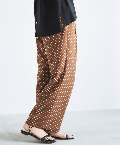 le.coeur blanc(ルクールブラン)の「ドットプリントイージーパンツ(その他パンツ・レディース・ブラック系その他/ブラウン系その他3・38)」の15枚目の写真