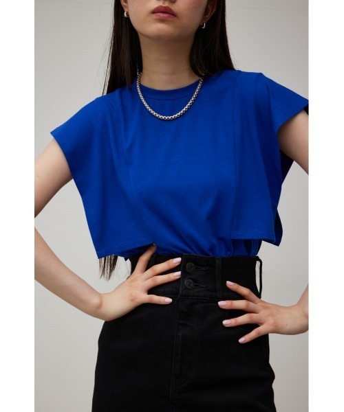 AZUL by moussy(アズールバイマウジー)の「PANEL SLEEVE CUT TOPS/パネルスリーブカットトップス(Tシャツ/カットソー・レディース・ブラック/オフホワイト/ブルー/ダークオレンジ・SMALL/MEDIUM)」の3枚目の写真