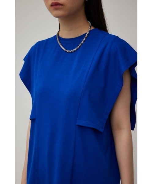 AZUL by moussy(アズールバイマウジー)の「PANEL SLEEVE CUT TOPS/パネルスリーブカットトップス(Tシャツ/カットソー・レディース・ブラック/オフホワイト/ブルー/ダークオレンジ・SMALL/MEDIUM)」の8枚目の写真