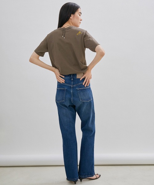 SALON adam et rope'（サロン アダム エ ロペ）の「GOOD LUCK COMES T/刺繍入りクルーネックTシャツ（Tシャツ/カットソー・レディース・ベージュ/オフホワイト/カーキ・FREE）」の20枚目の写真